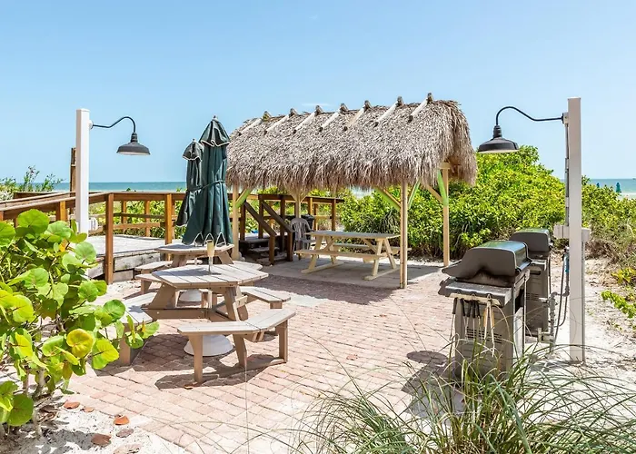 Casa Playa Beach Resort